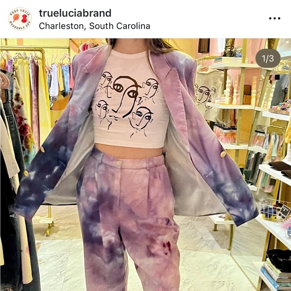 True Lucia Faces on Faces Tank Top - Picture 3 of 4